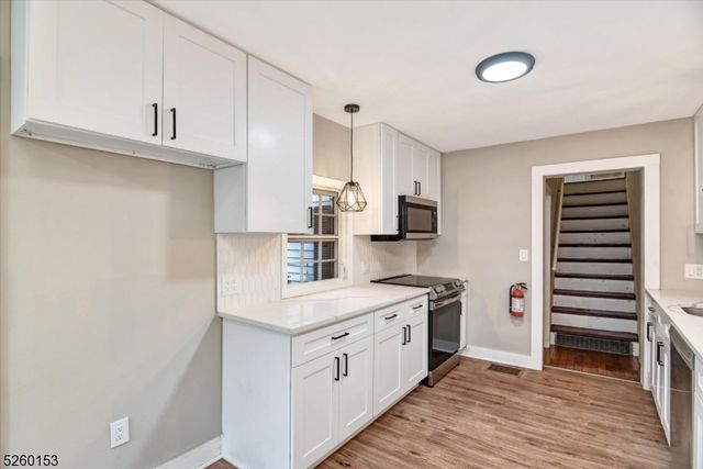 10 Lommason Glen Rd, White Twp., NJ 07823