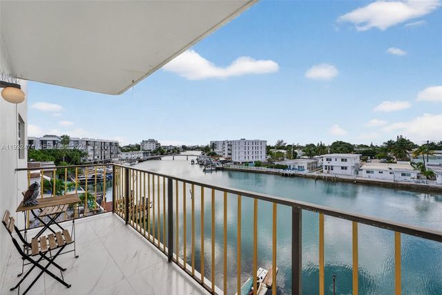 8250 Byron Ave 401, Miami Beach, FL 33141
