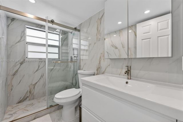 8250 Byron Ave 401, Miami Beach, FL 33141