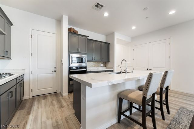 110 Ibiza Lake Drive, Henderson, NV 89011