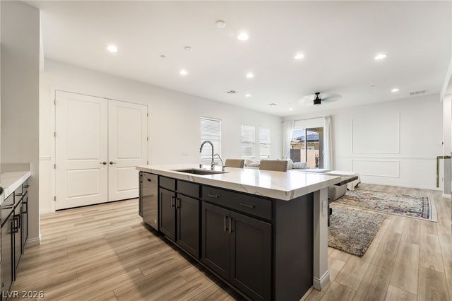 110 Ibiza Lake Drive, Henderson, NV 89011