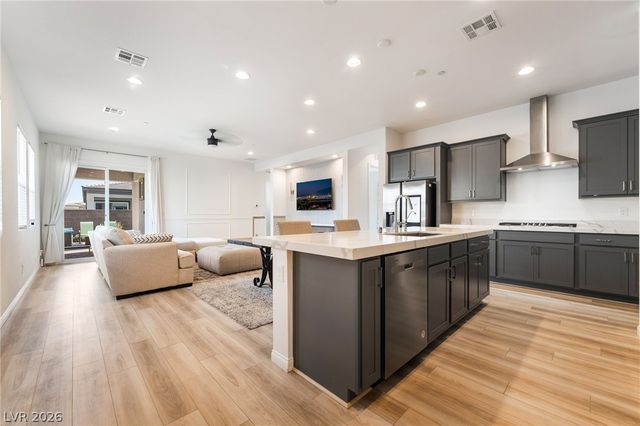 110 Ibiza Lake Drive, Henderson, NV 89011