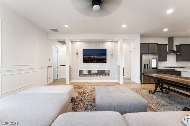 110 Ibiza Lake Drive, Henderson, NV 89011