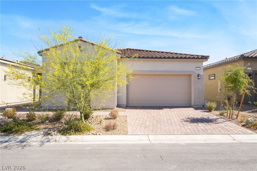 110 Ibiza Lake Drive, Henderson, NV 89011