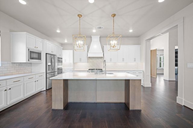 6 Maize Flower Place, Tomball, TX 77375