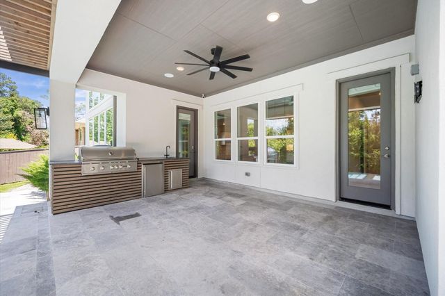 6 Maize Flower Place, Tomball, TX 77375