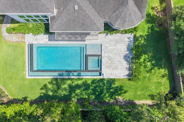 6 Maize Flower Place, Tomball, TX 77375