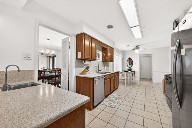 1518 Locke Lane, Sugar Land, TX 77478