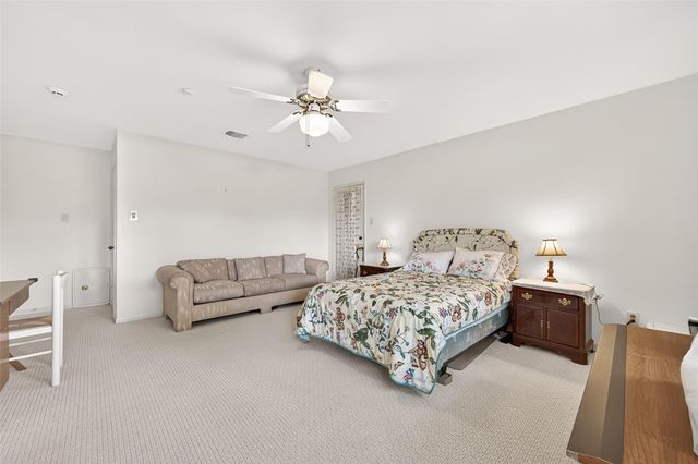 1518 Locke Lane, Sugar Land, TX 77478