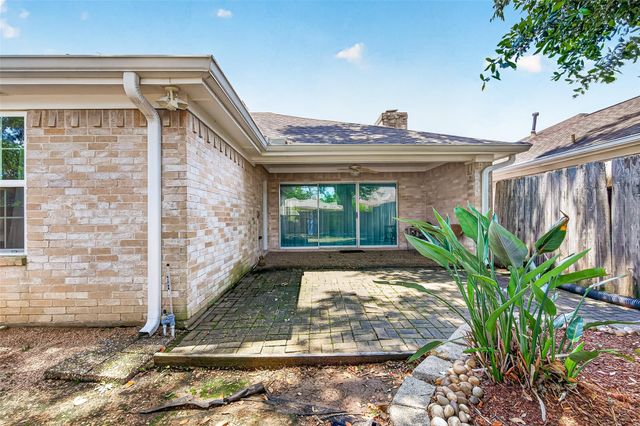 1518 Locke Lane, Sugar Land, TX 77478