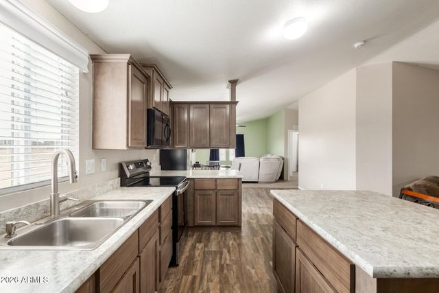 10121 S 353RD Avenue, Arlington, AZ 85322