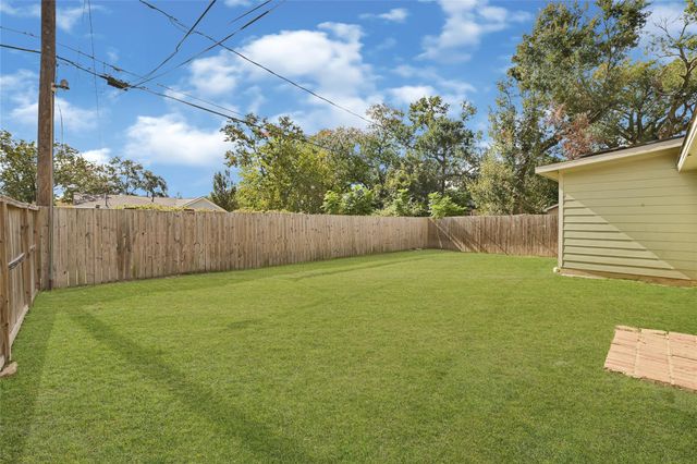 516 Avenue F, South Houston, TX 77587