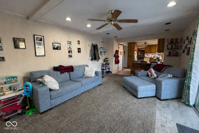 1812 E Crystal Creek Drive, Terre Haute, IN 47802