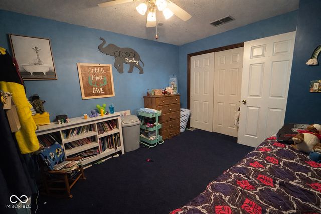 1812 E Crystal Creek Drive, Terre Haute, IN 47802