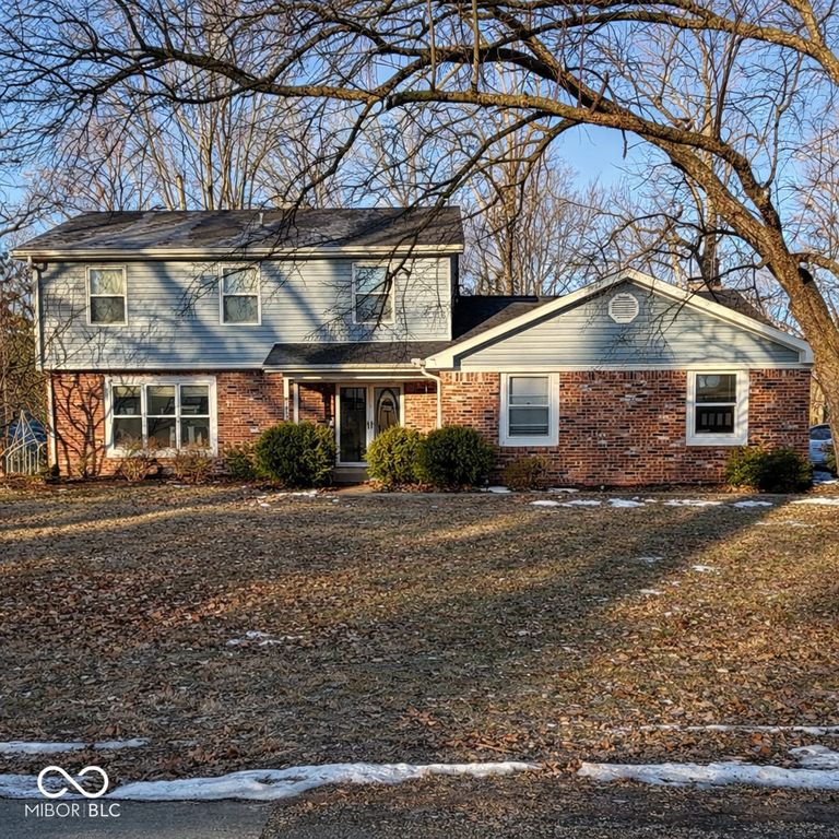 1812 E Crystal Creek Drive, Terre Haute, IN 47802