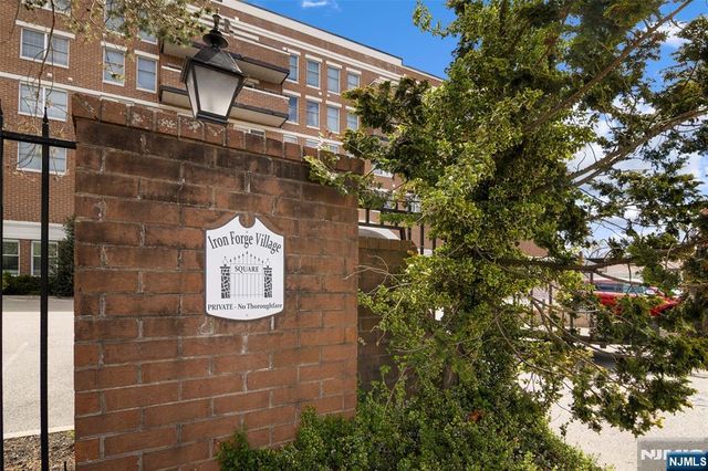 50 Iron Forge Square, Pompton Lakes, NJ 07442