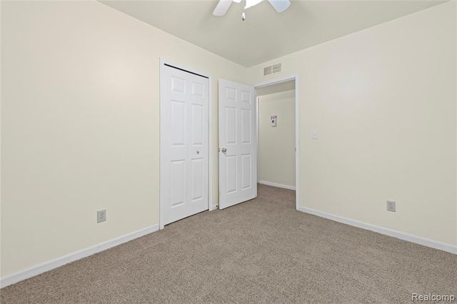 29010 Taylor Street, Saint Clair Shores, MI 48081