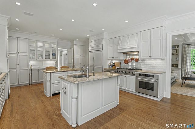 350 West Lane, Ridgefield, CT 06877