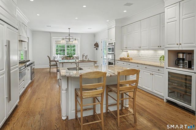 350 West Lane, Ridgefield, CT 06877