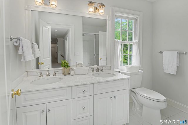 350 West Lane, Ridgefield, CT 06877