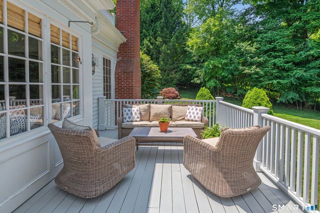 350 West Lane, Ridgefield, CT 06877