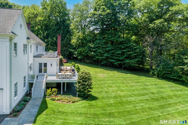 350 West Lane, Ridgefield, CT 06877