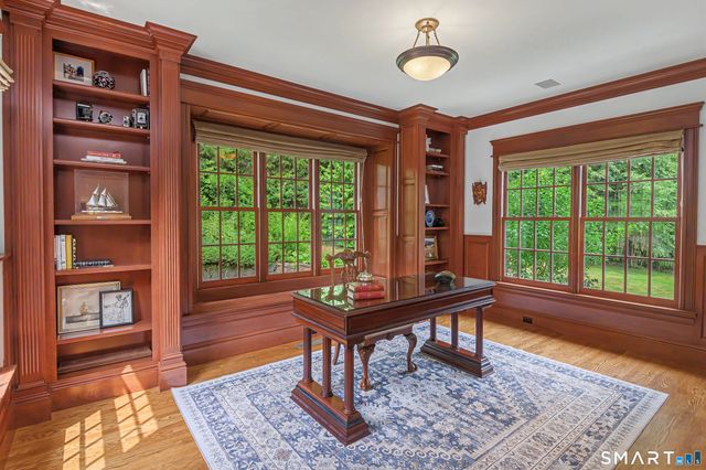350 West Lane, Ridgefield, CT 06877