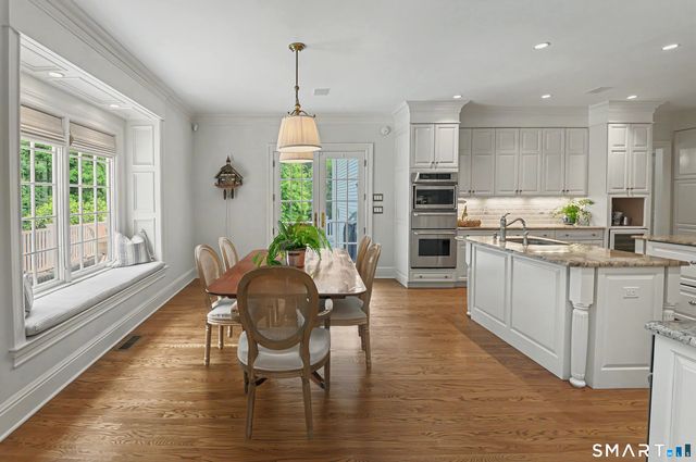 350 West Lane, Ridgefield, CT 06877