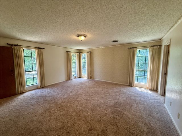 998 Hwy 22 E, Hamilton, TX 76531