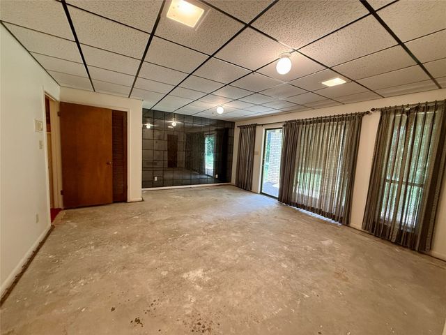 998 Hwy 22 E, Hamilton, TX 76531