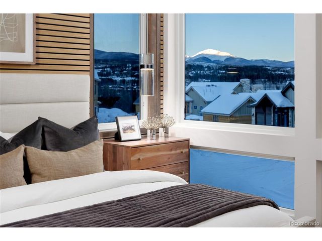 64 Overlook Pl, Winter Park, CO 80482