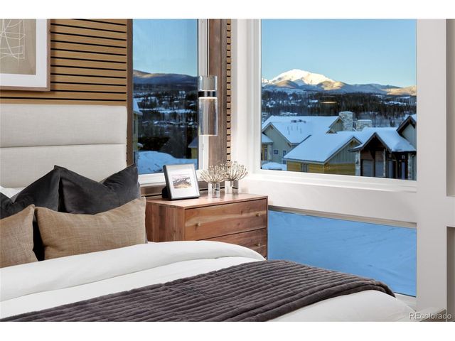 64 Overlook Pl, Winter Park, CO 80482