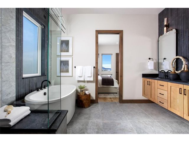 64 Overlook Pl, Winter Park, CO 80482