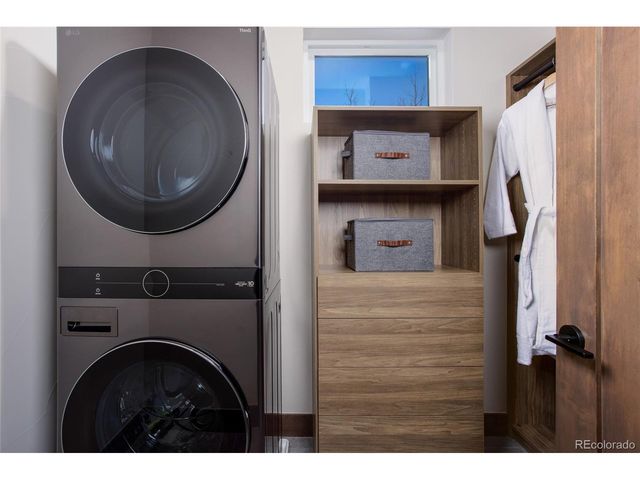 64 Overlook Pl, Winter Park, CO 80482