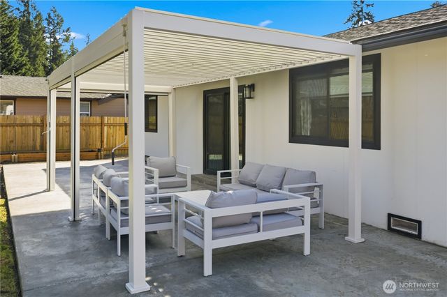 26210 191st Place SE, Covington, WA 98042