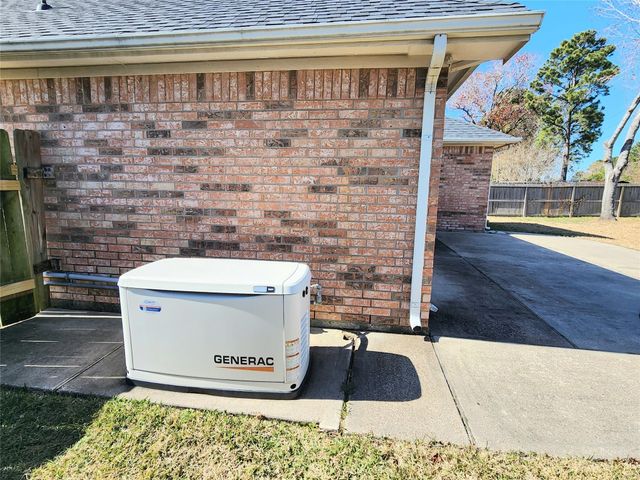 7126 Leens Lodge Lane, Humble, TX 77346