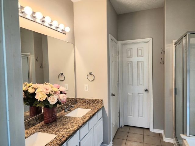 7126 Leens Lodge Lane, Humble, TX 77346