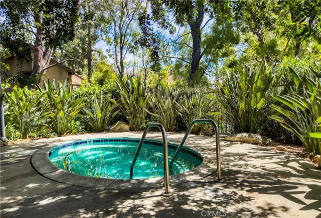 7150 Carlson Circle 66, Canoga Park, CA 91303