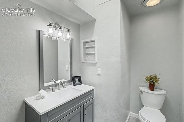 496 W Rockrimmon Boulevard F, Colorado Springs, CO 80919