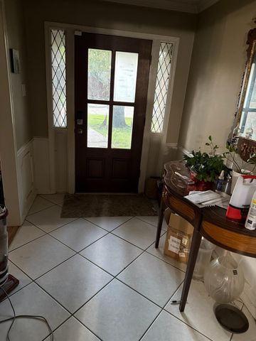 1126 Woodfield Lane, Houston, TX 77073