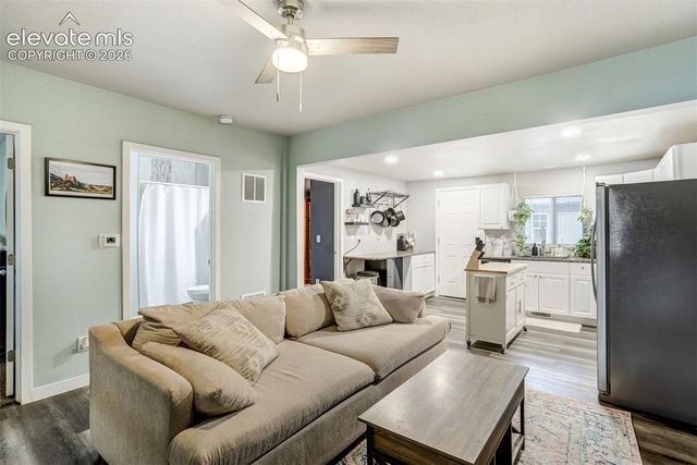 3032 W Pikes Peak Avenue, Colorado Springs, CO 80904