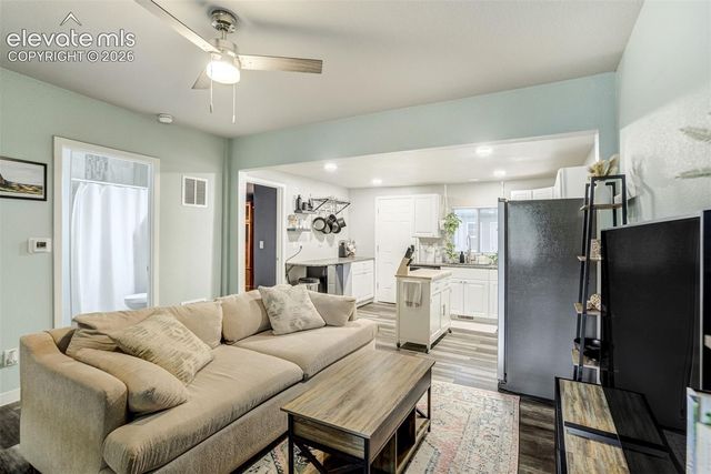 3032 W Pikes Peak Avenue, Colorado Springs, CO 80904