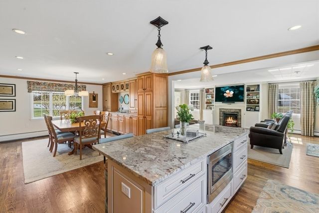 33 Kathleen Drive, Andover, MA 01810