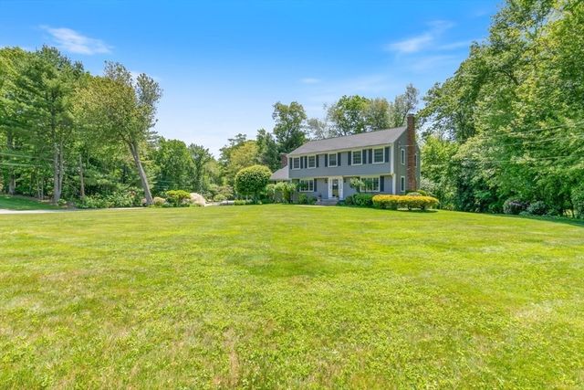 33 Kathleen Drive, Andover, MA 01810