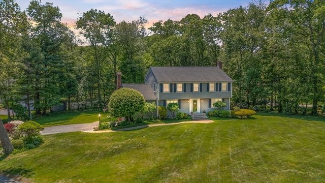 33 Kathleen Drive, Andover, MA 01810