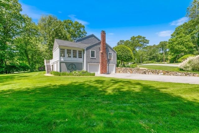 33 Kathleen Drive, Andover, MA 01810