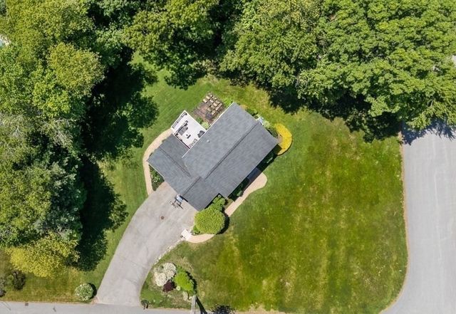 33 Kathleen Drive, Andover, MA 01810