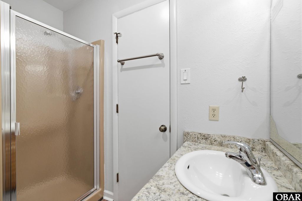 Image 26 of property listing at 3930 Ivy Lane, Kitty Hawk, NC 27949