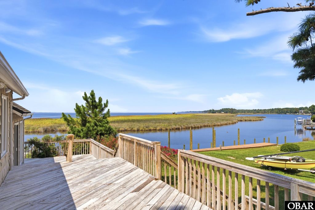 Image 34 of property listing at 3930 Ivy Lane, Kitty Hawk, NC 27949