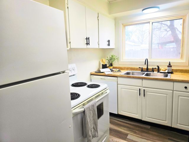 3927 E 26th Ave, Spokane, WA 99223